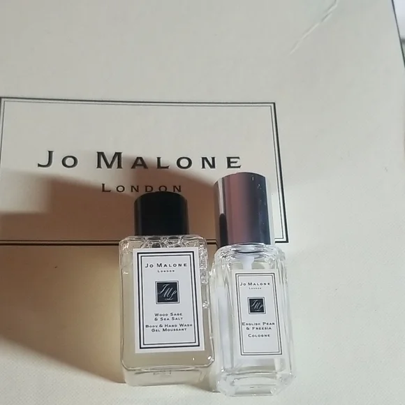 Jo MALONE TRAVEL SIZE  Toiletries - Picture 10 of 11